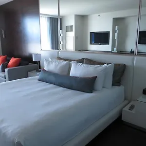 Palms Place And Hotel